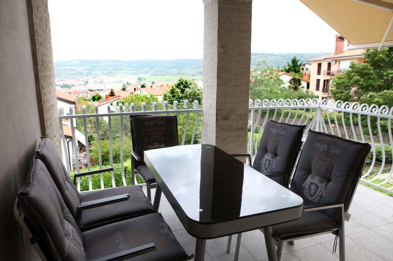 Villa Uma Izola Exterior foto